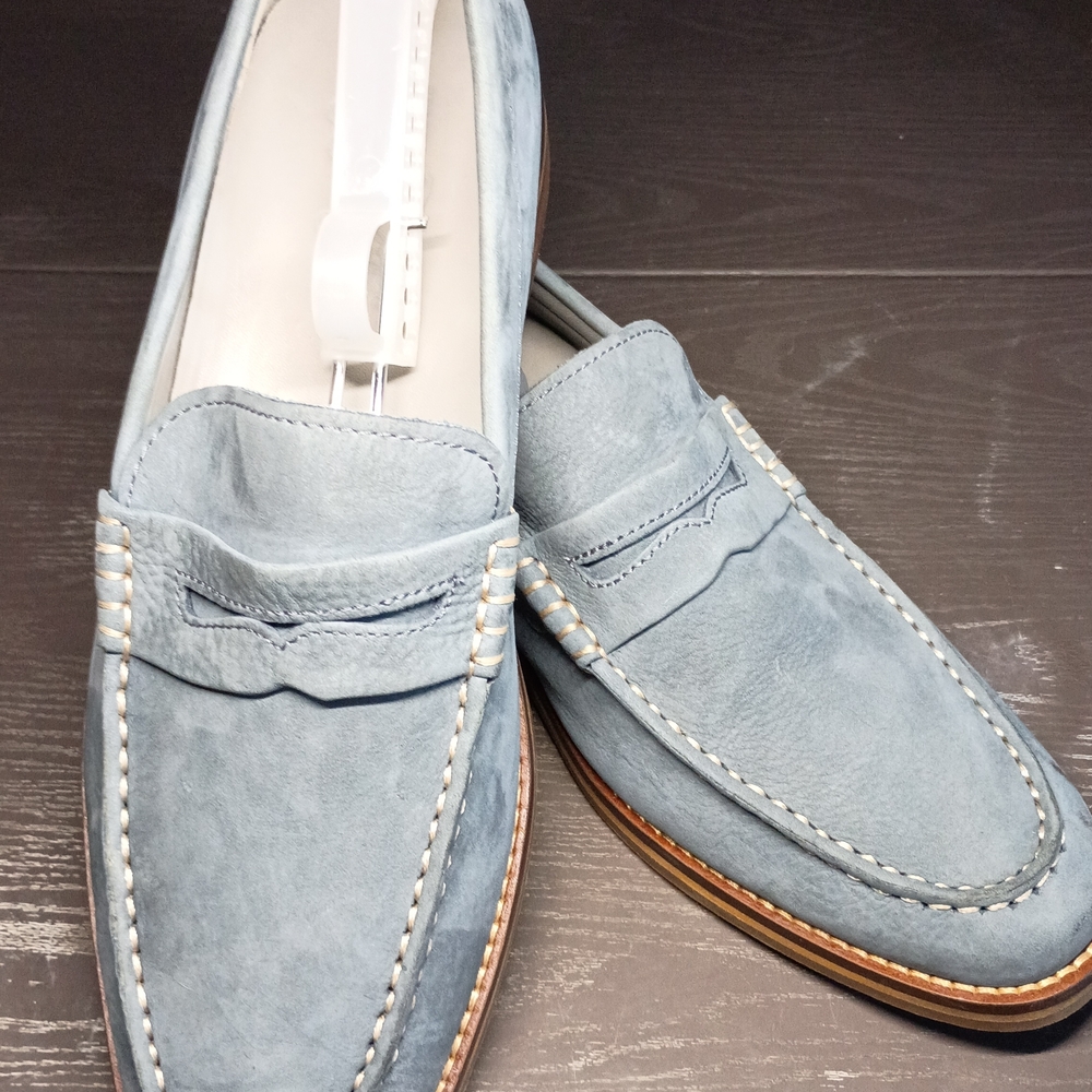 GOLD CUP Men's 9.5M Sperry Light Blue Suede Penny Loafers. Like NEW!!! RARE